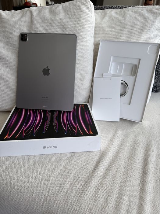 Apple iPad Pro 12.9” M2, 128GB, Wi-Fi – Space Gray
