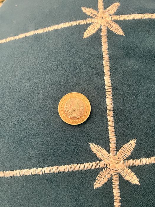 Новая монета 100 теңге “Сақтар стилі”