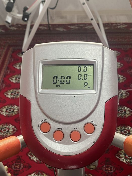 Эллиптический тренажор