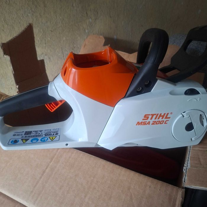 Stihl  MSA 200 C