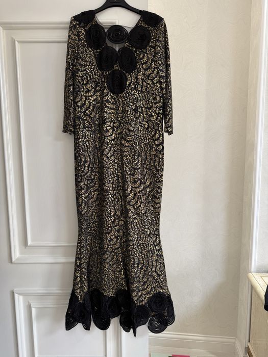 Вечерние платья