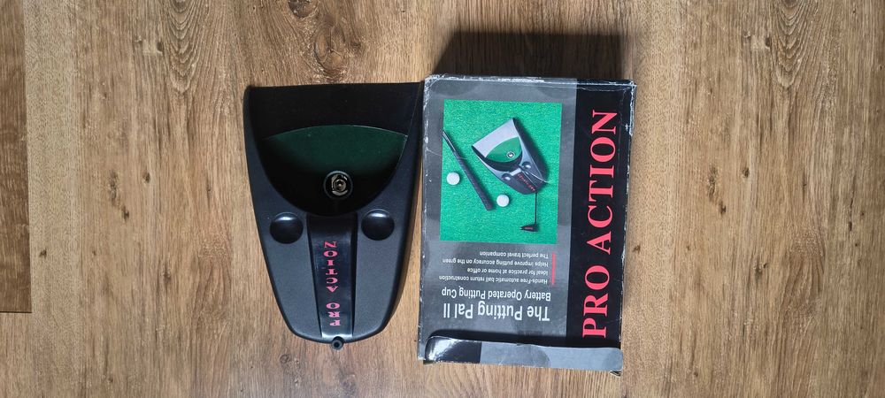 Aparat returnare mingi golf