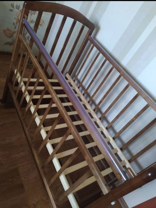 Продам детскую кровать