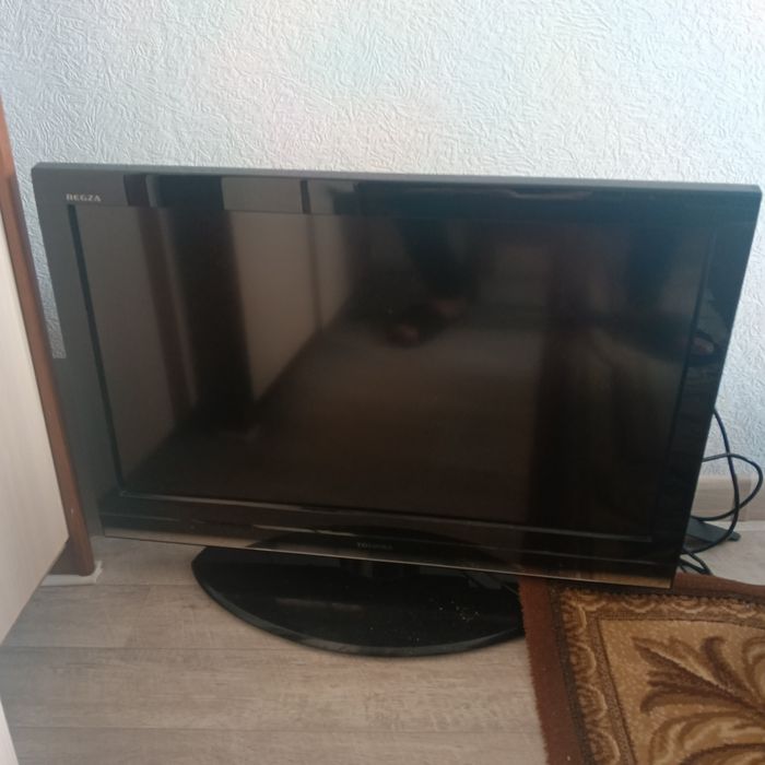 Телевизор , диагональ 72 см.