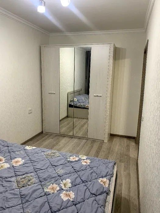 Квартира на Новомосковская-Кардиология 2/5/5 Евро с обстановкой