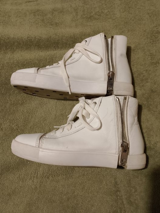 Боти, маратонки, кецове, обувки,