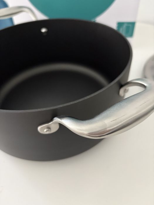 Oala Cottage Tupperware