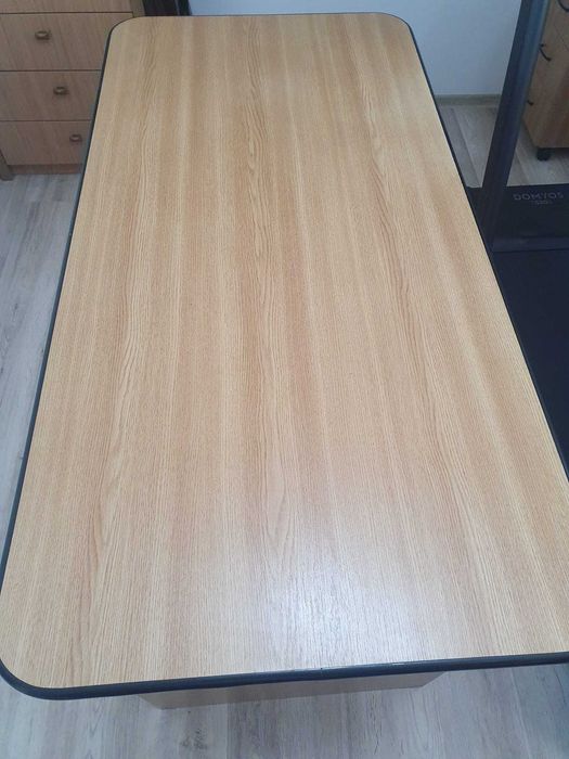 2 birouri din PAL, folosite, 141x70x80