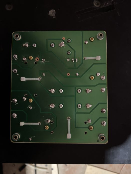 Krossover 2528 pro (filtr)