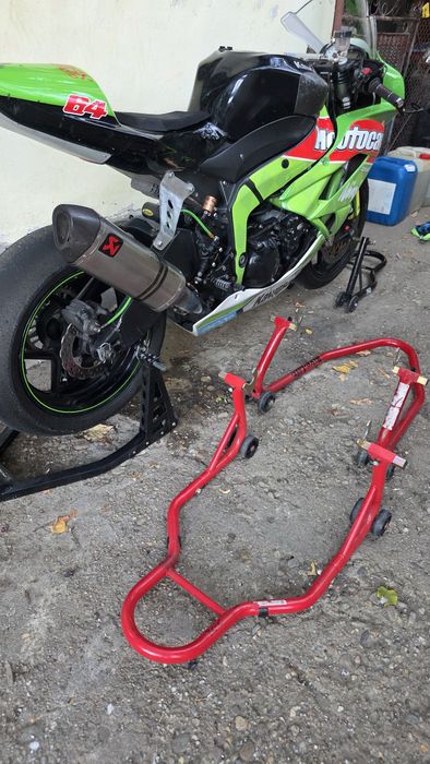 Stander moto spate y