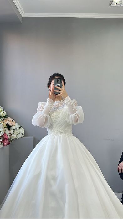 Свадебное платье