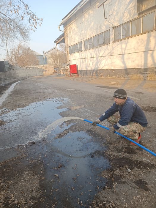 Бурение скважин.