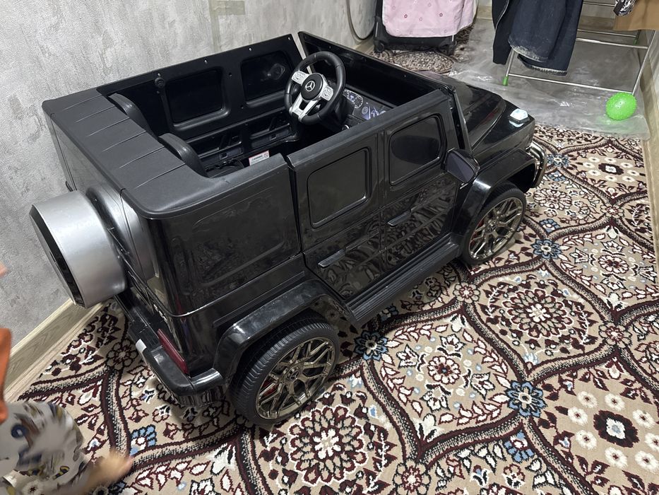 Сотилади! Ёш болалар машинаси G65