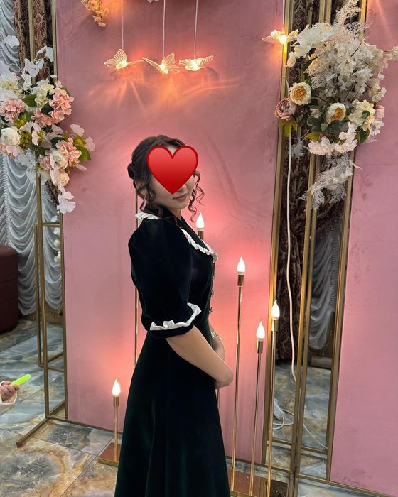 Оригинал Бархатный изумруд 44размер.