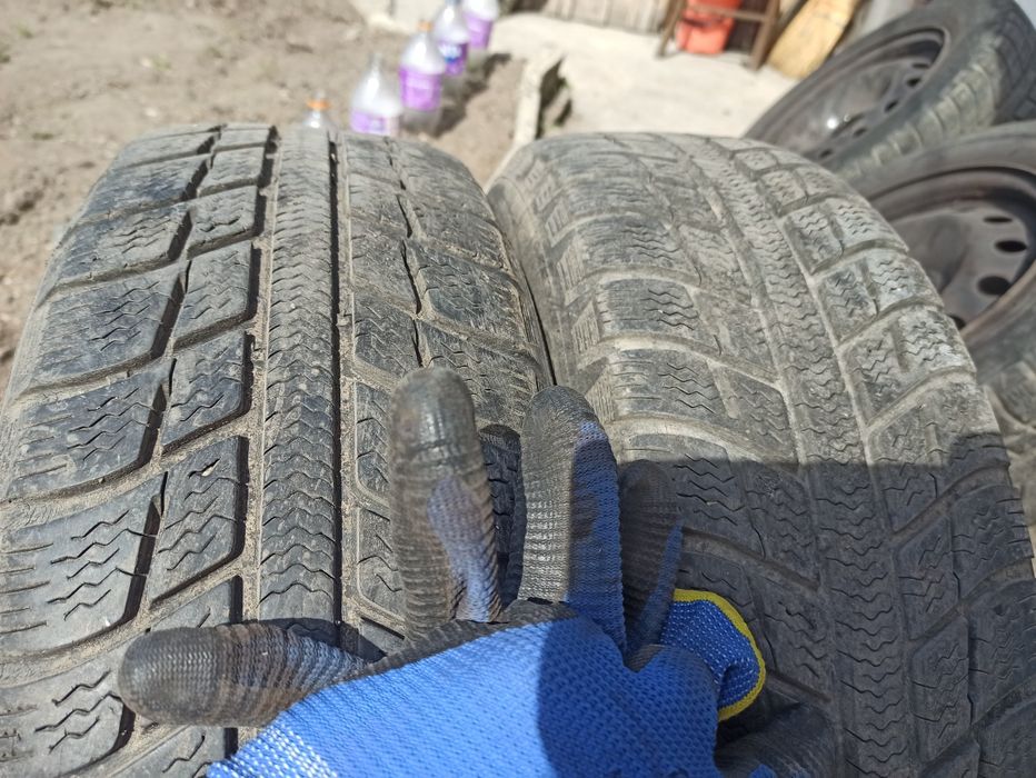 175/65/14 зимни гуми с джанти Citroen C3