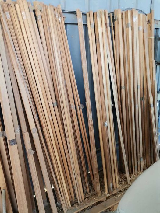 Дървен материал на цени от 150 до 280 евро