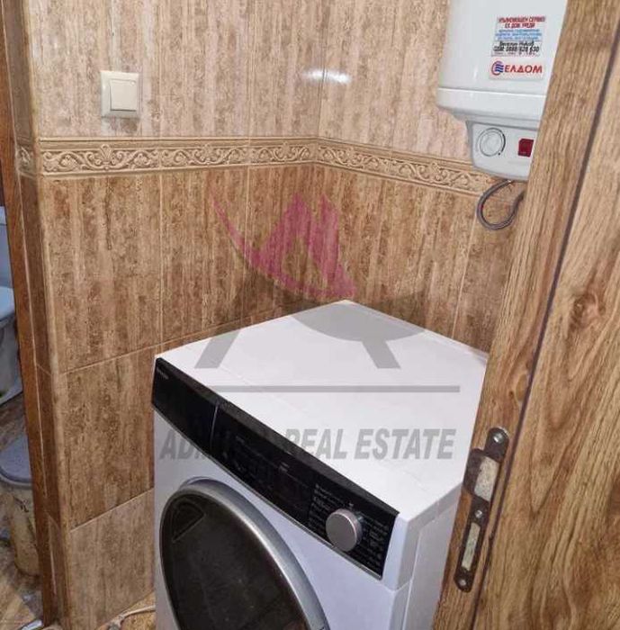 Дава се под наем Тристаен апартамент в Варна, Център - 75 кв.м за 550 € - Снимка #7