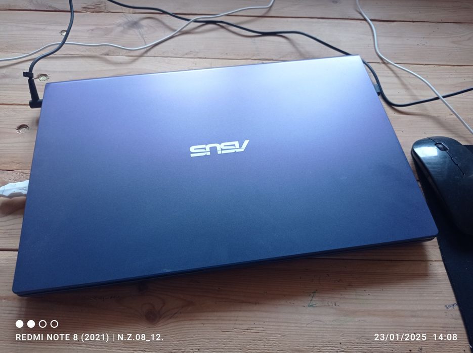 Noutbuk sotiladi !!! Holati ideal