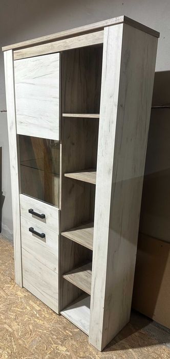 Corp de Biblioteca cu Vitrina; Dulap cu rafturi