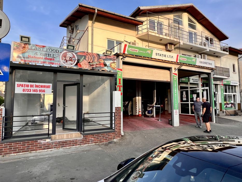 Spatiu comercial stradal Sector 5  20mp utili. 550€/luna