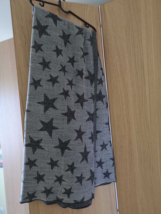 Нов дамски зимен шал Orsay