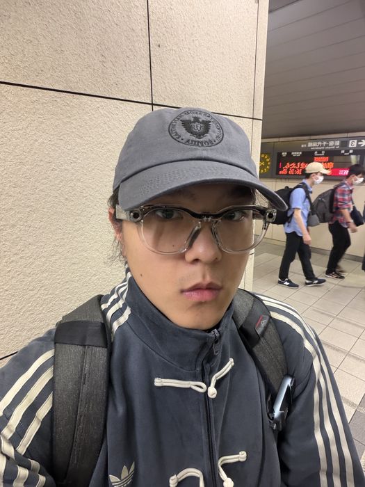 Oakley x Meta HSTN Clear, Transition to Gray