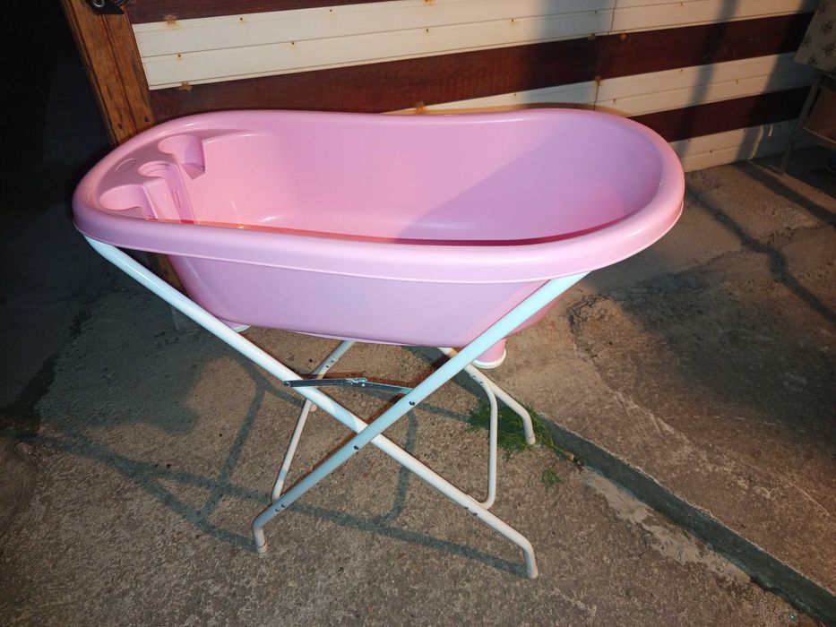 Корито и стойка за къпане