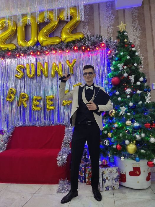 Ведущий для всех