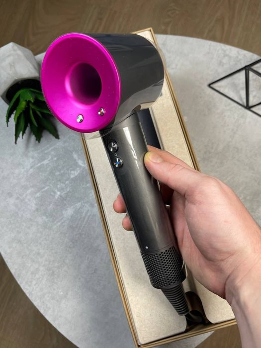 Dyson Supersonic – Nou / stare impecabilă