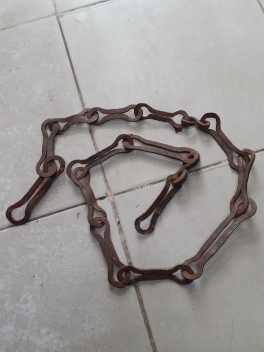 Стари ченгели ръчно ковани,пиростия и капак,вериги за огнище