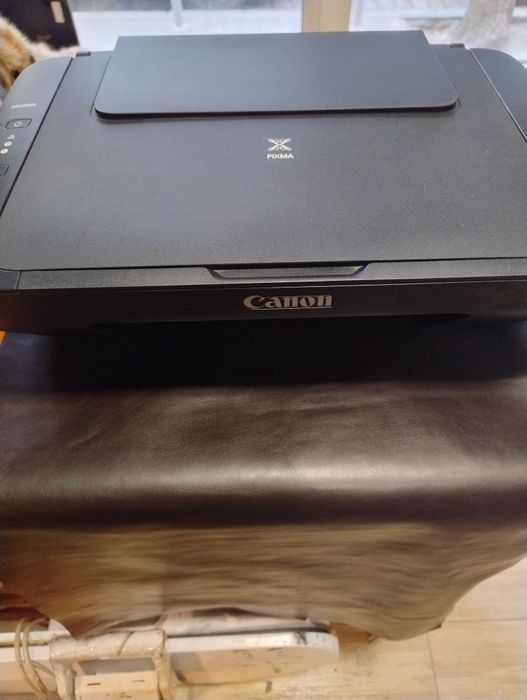 Многофункционално мастилено-струйно устройство Canon MG 2550S