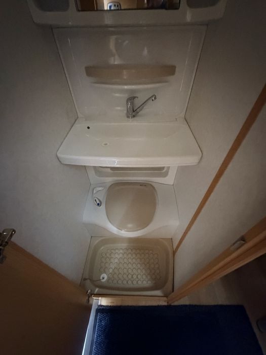 Rulota Hobby De Luxe 400,an 2008,4 pers,Mover,baie,impecabila ,1200 kg