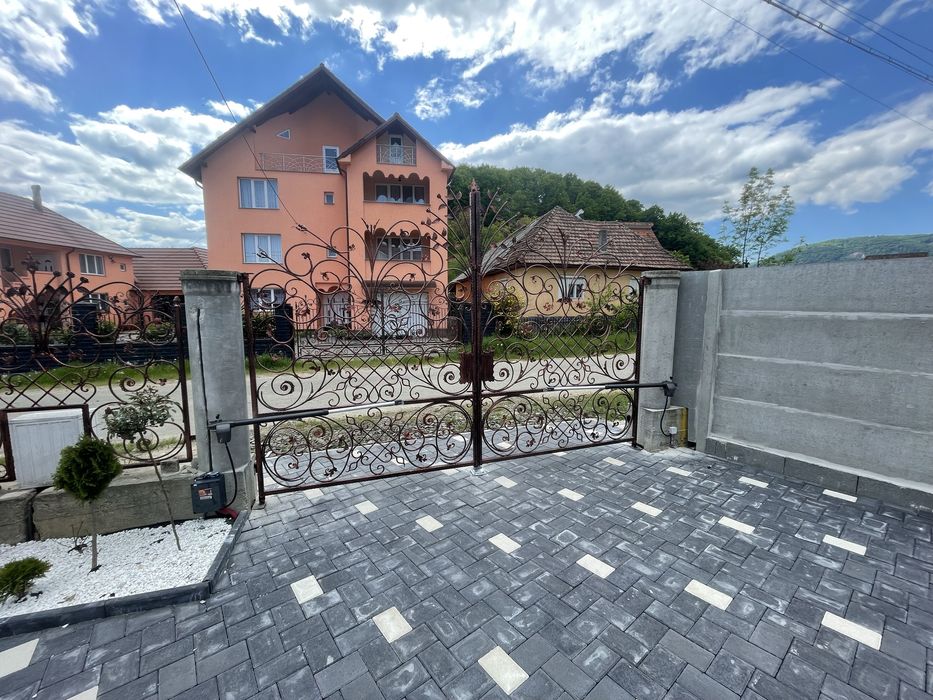 Automatizări porti ,usi garaj ,sisteme video/alarmă