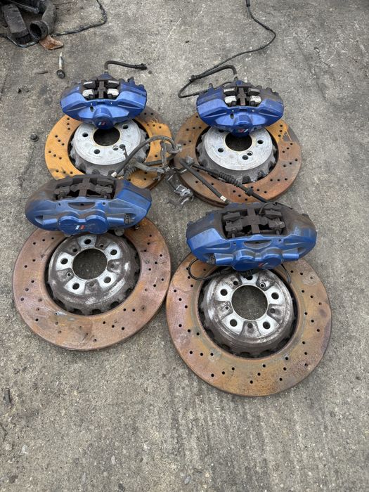 Bmw m3 f80 m4 f82 спирачки пълен комплект бмв м3 ф80 м4 ф82 спирачки