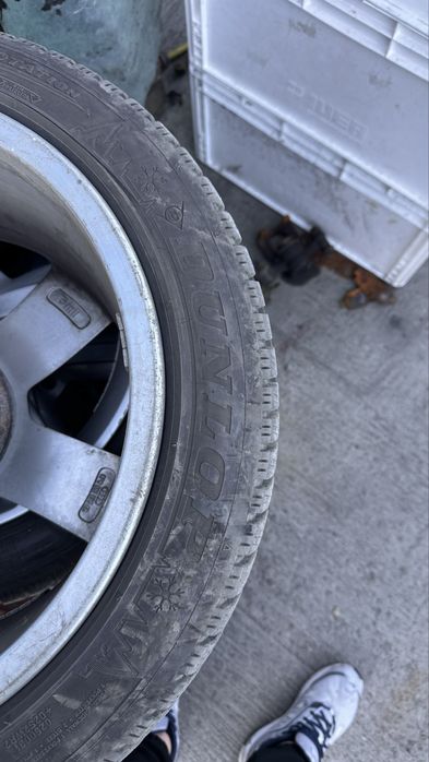 Cauciucuri de iarna Dunlop 205/50/R17