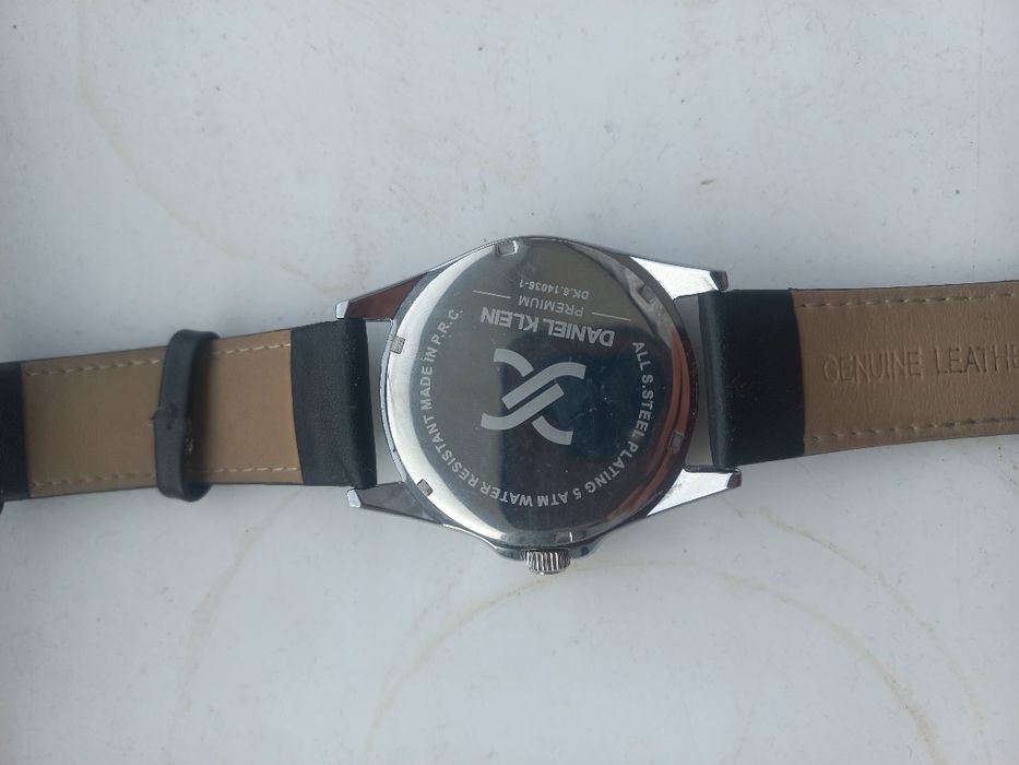 Часы DANIEL Klein