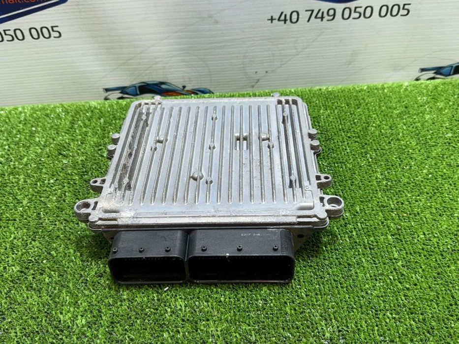 CALCULATOR MOTOR ECU CHRYSLER 300C CRD 3.0 DIESEL 2009 COD OEM 0281013901 / P05149124AD / BERLINA 2006-2010