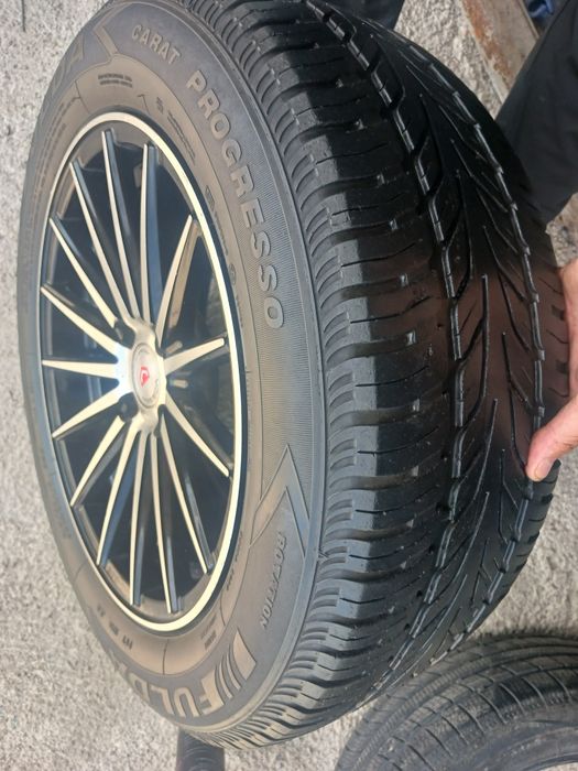 16 vossen saka diska balon