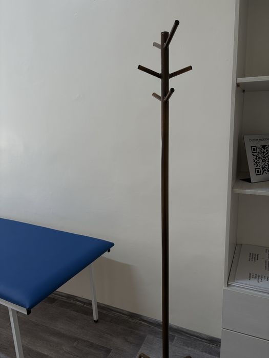 Вешалка для верхней одежды