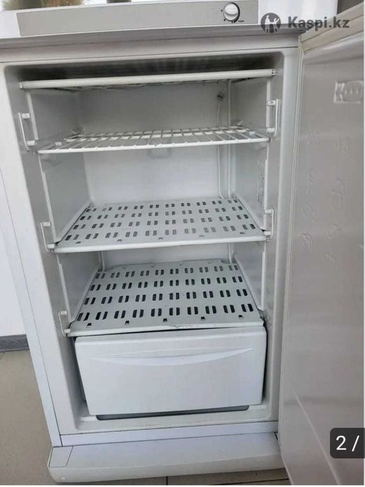 Морозильная камера INDESIT