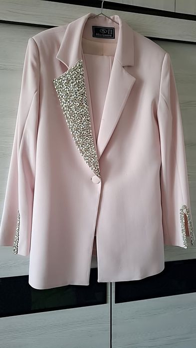 Kastyum shim Turetskiy