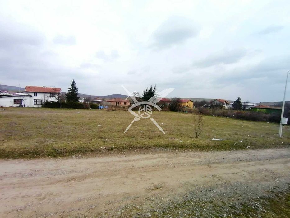 Продава се Парцел в с. Лясково, Област Бургас - 2305 кв.м за 34 €/кв.м - Снимка #1