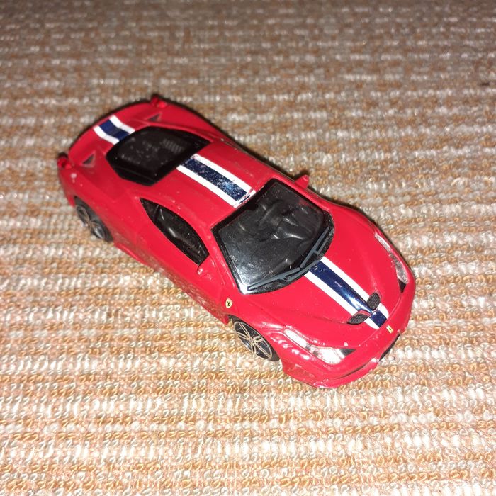 Hot Weels количка.