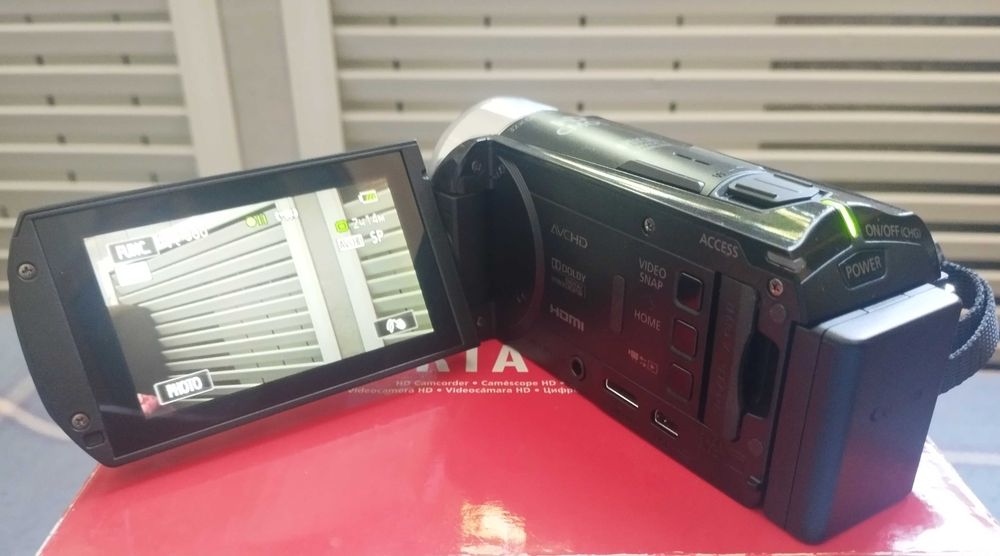 Canon legria HF R37