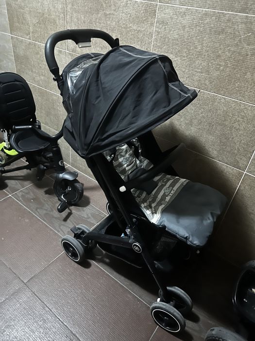 Продам коляску в хорошем состоянии.