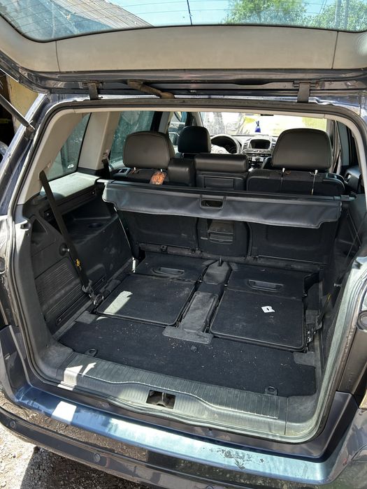 Opel Zafira B 1.9 150кс. 2009г. на части