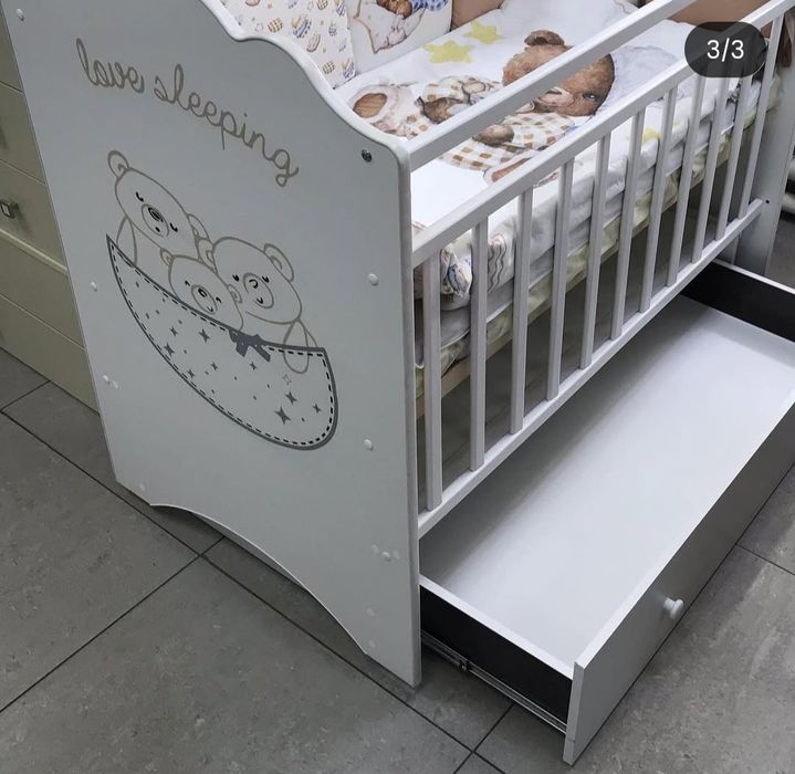 Продам детскую кроватку