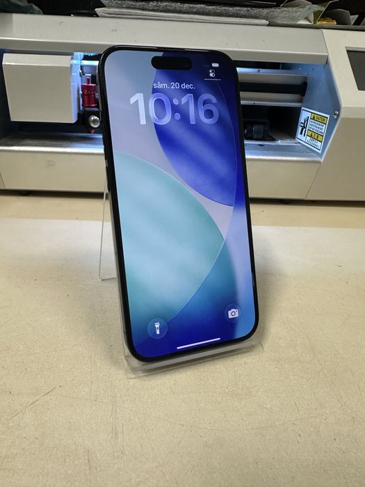 Iphone 15 pro / garantie / impecabil / folie sticla cadou