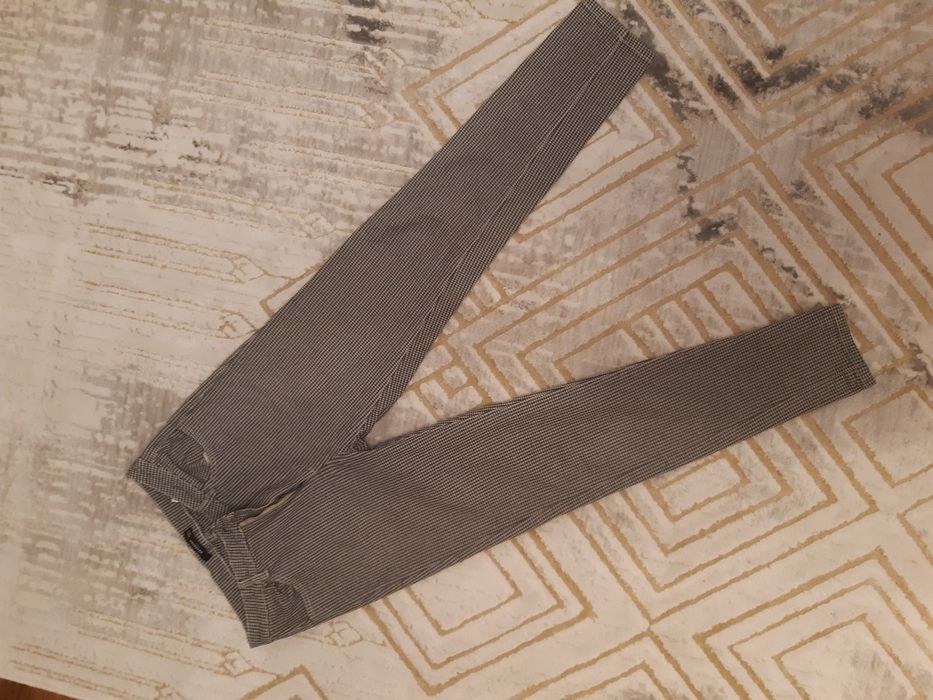 Pantaloni Reserved mărimea 38