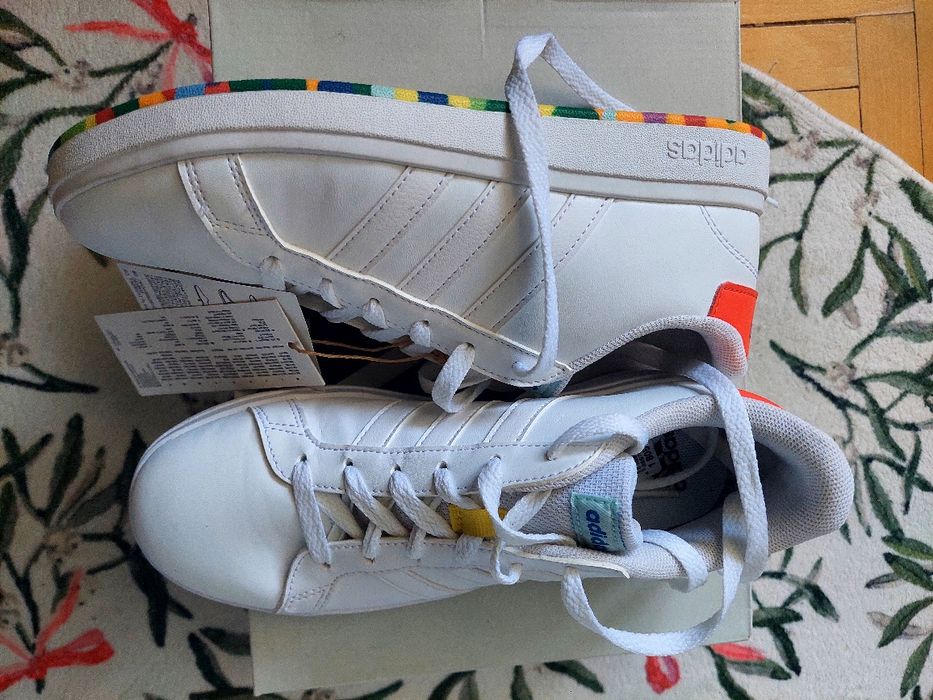 Adidas originali marimea 36 2/3